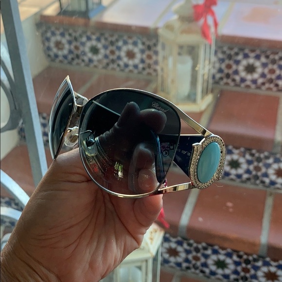 Sunglasses - Picture 10 of 15